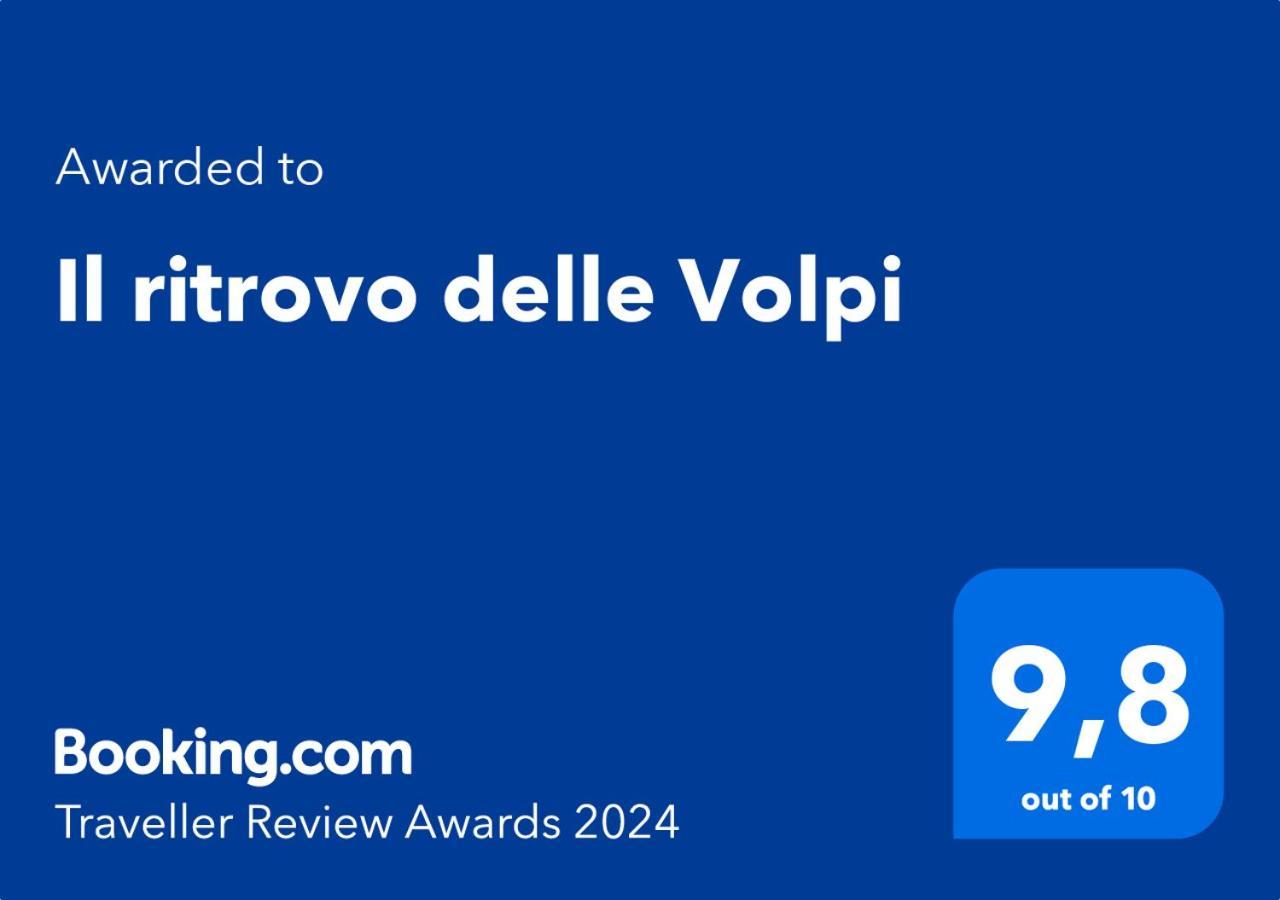 مبيت وإفطار أَجيرولا Il Ritrovo Delle Volpi المظهر الخارجي الصورة